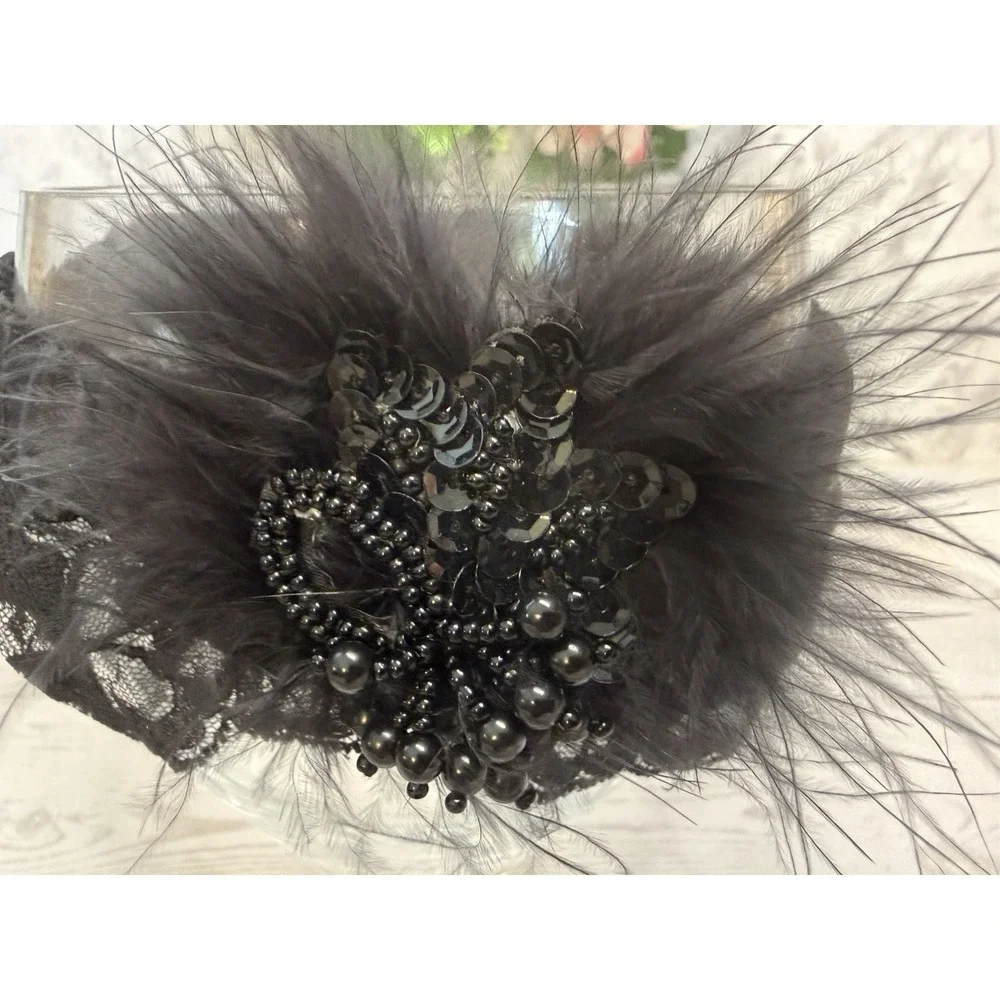 Vintage Victoria's Secret Black‎ Lace Feathers Leg Garter Bride Wedding Y2K EUC